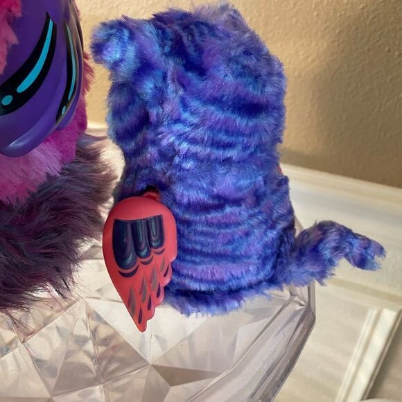 Hatchimals Llalacorn GROWS and Fabulos Forest Tigrette Interactive Plush Pets - Picture 7 of 12